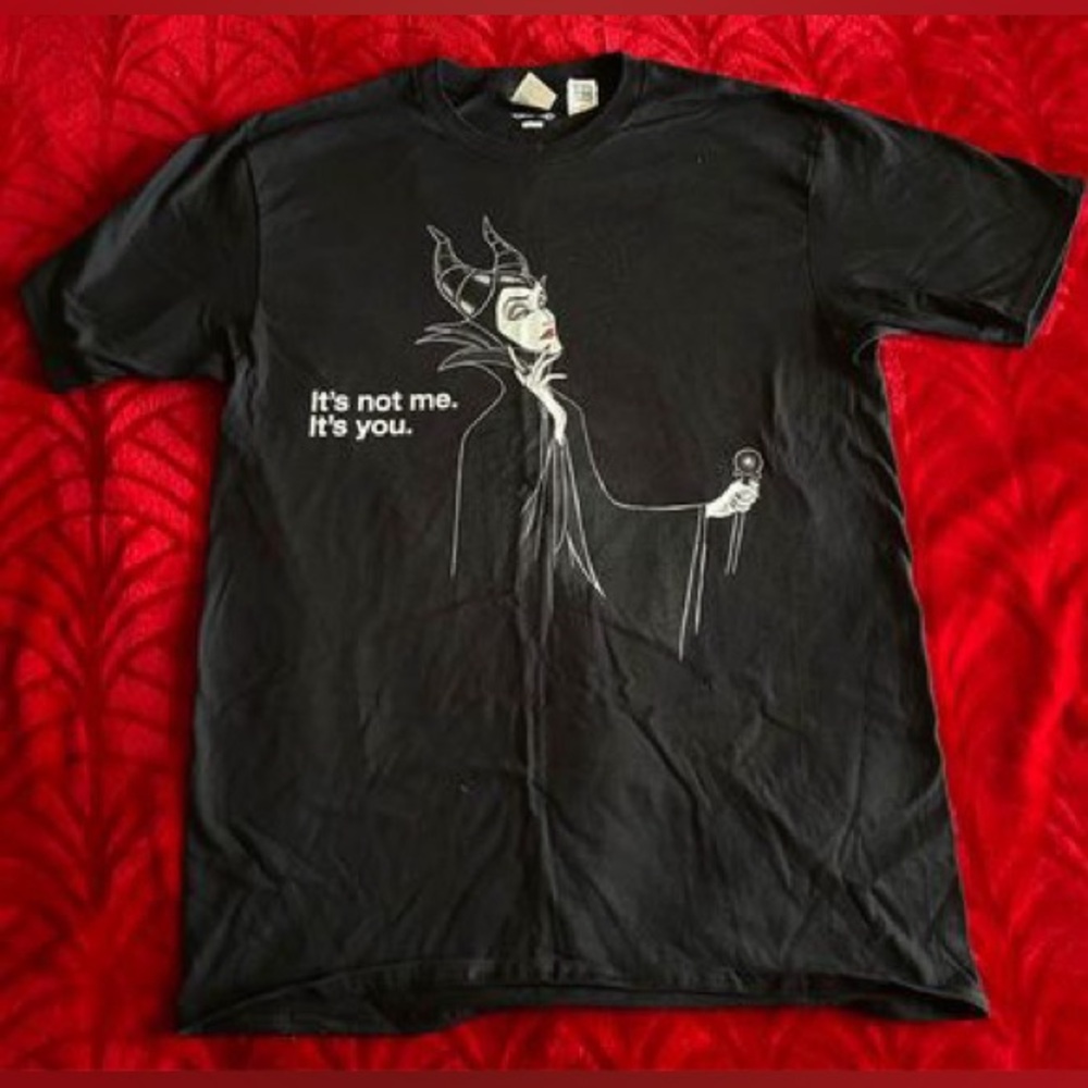 NWT Medium Adult Disney It’s not me it’s you tshirt Black Perfect for a break up - Picture 9 of 12